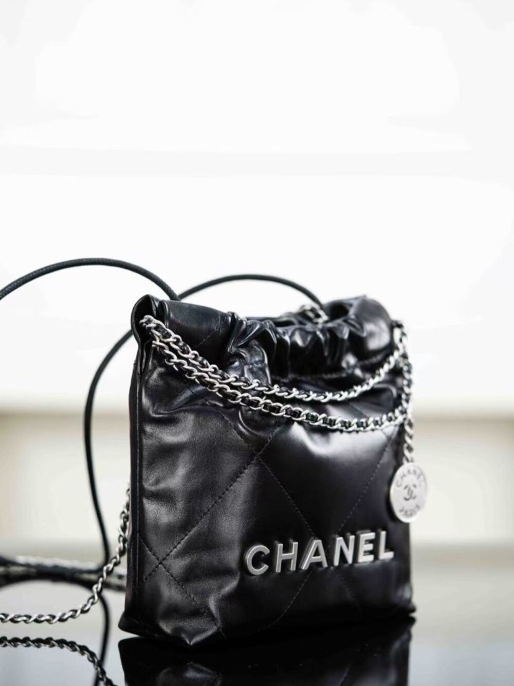 Classic CHANEL bag: A Stylish and Versatile Choice for Elegance